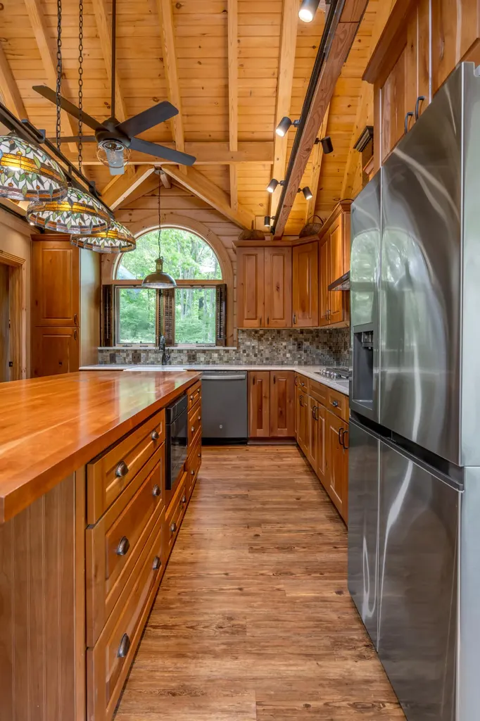 4156 Kentucky River Parkway Lexington KY 40515