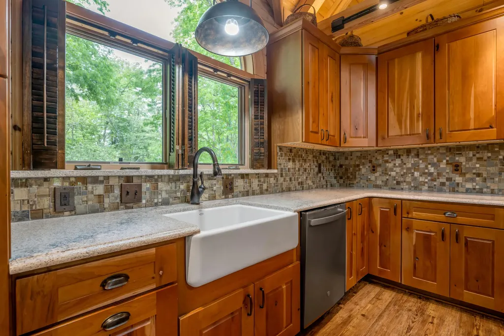4156 Kentucky River Parkway Lexington KY 40515