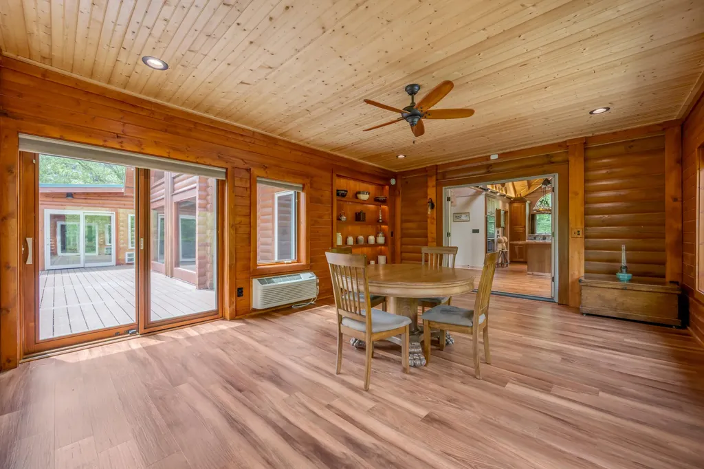 4156 Kentucky River Parkway Lexington KY 40515