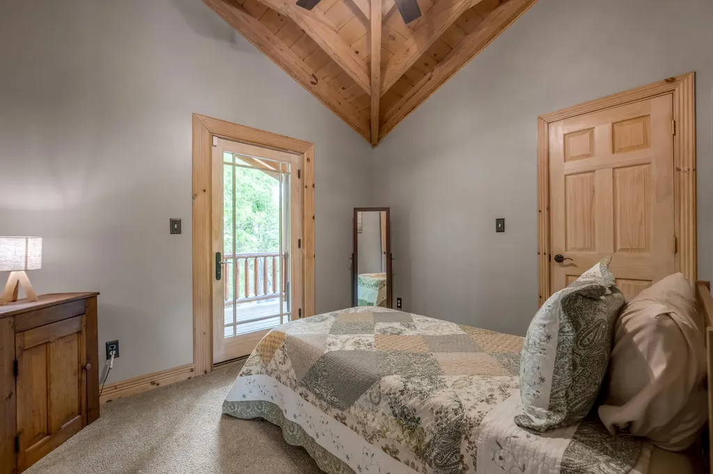 4156 Kentucky River Parkway Lexington KY 40515