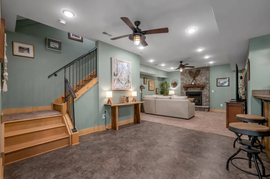 4156 Kentucky River Parkway Lexington KY 40515