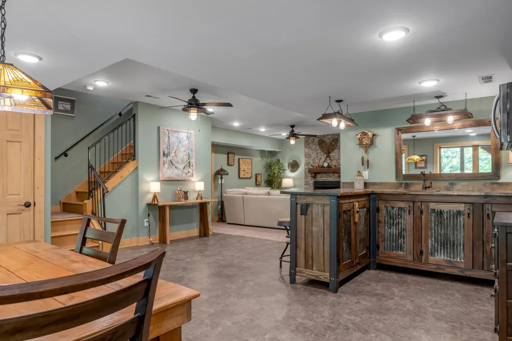 4156 Kentucky River Parkway Lexington KY 40515