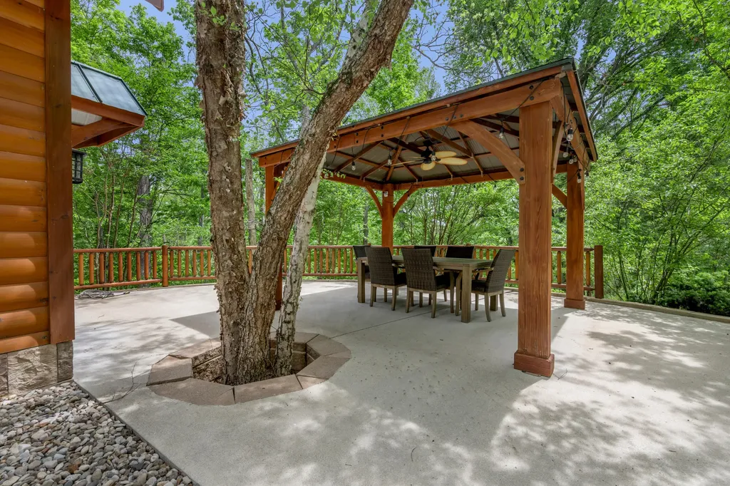 4156 Kentucky River Parkway Lexington KY 40515