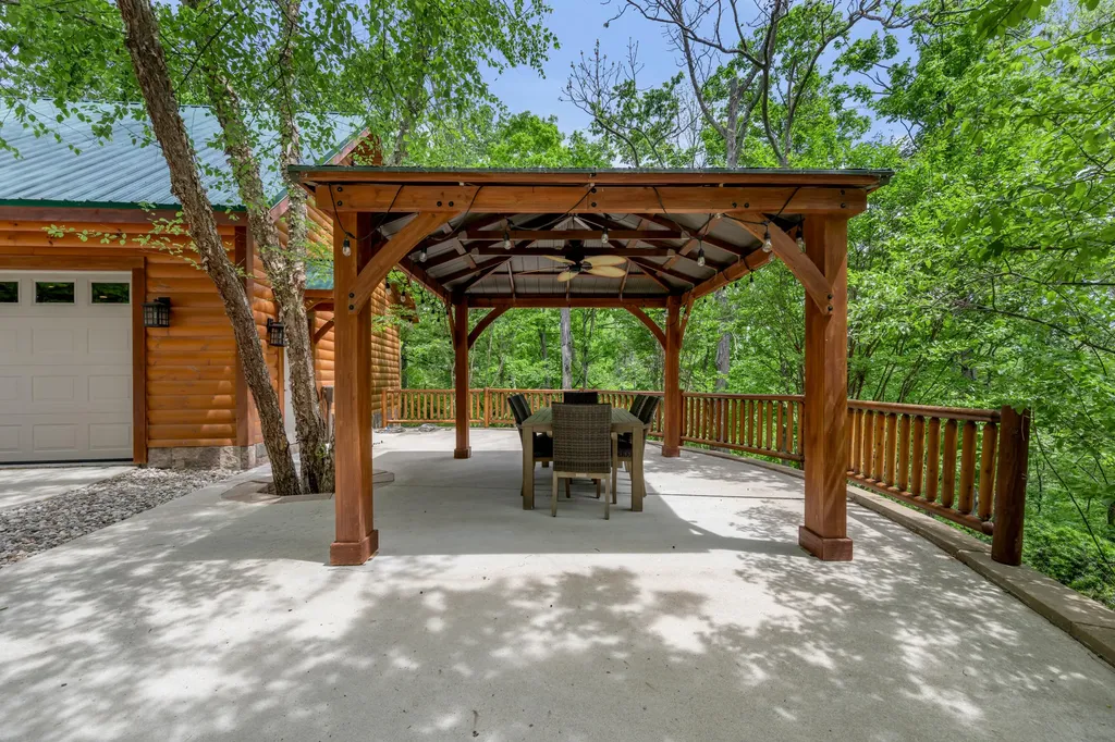 4156 Kentucky River Parkway Lexington KY 40515