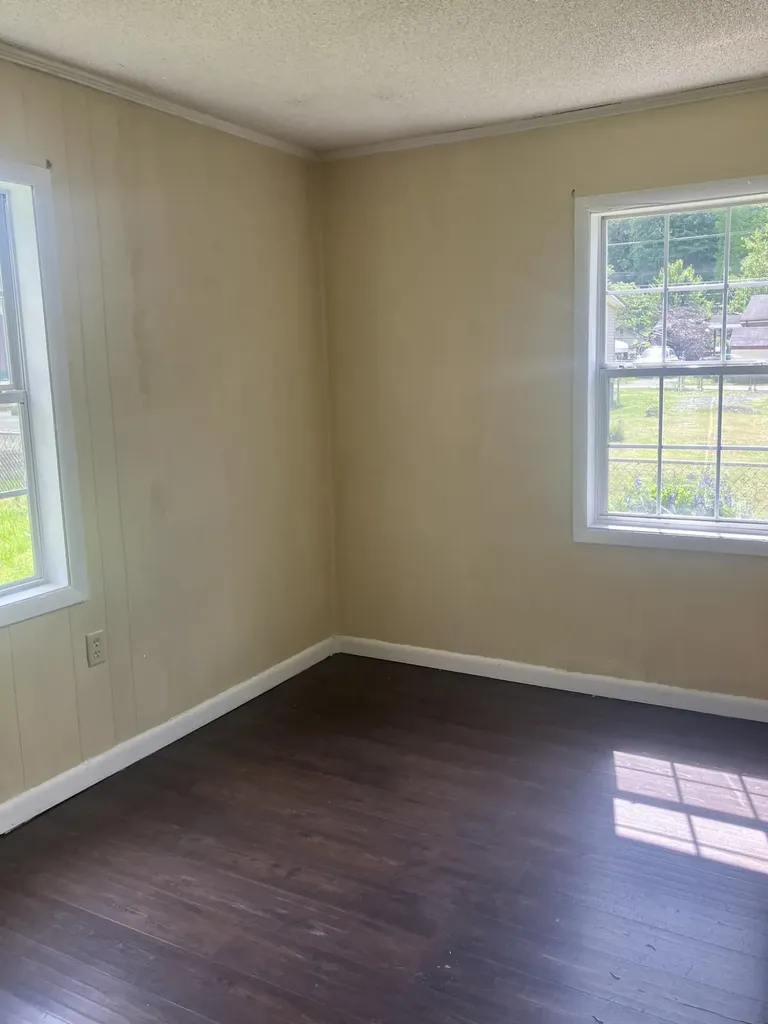 72 Tyree Lane Evarts KY 40828