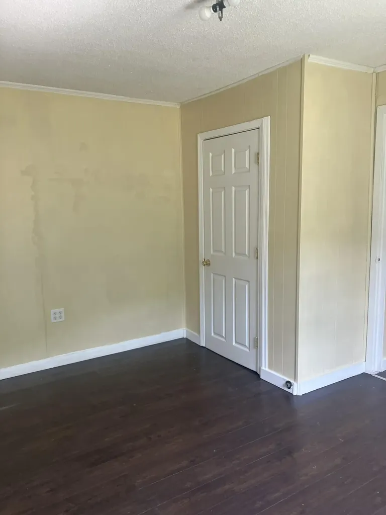 72 Tyree Lane Evarts KY 40828