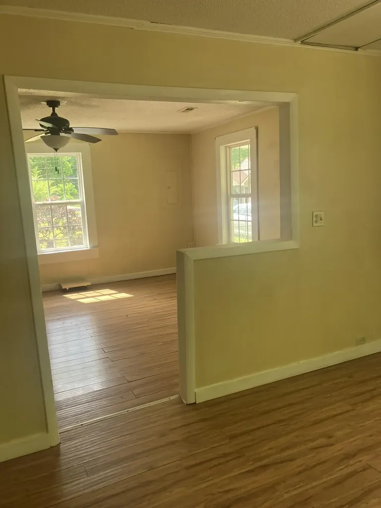 72 Tyree Lane Evarts KY 40828