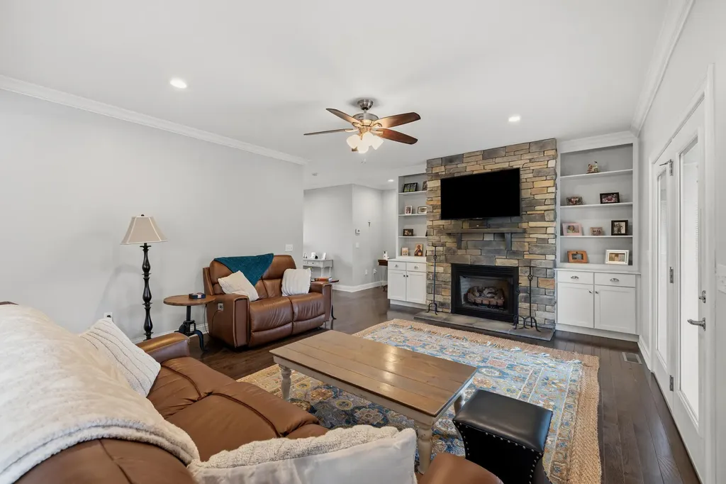 619 Four Winds Drive Richmond KY 40475