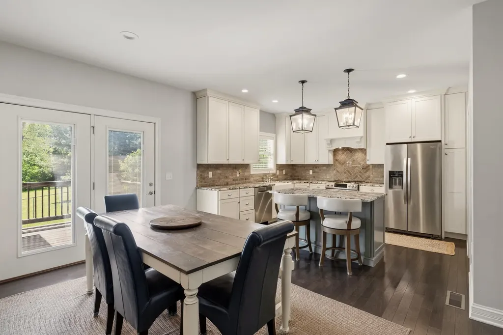 619 Four Winds Drive Richmond KY 40475