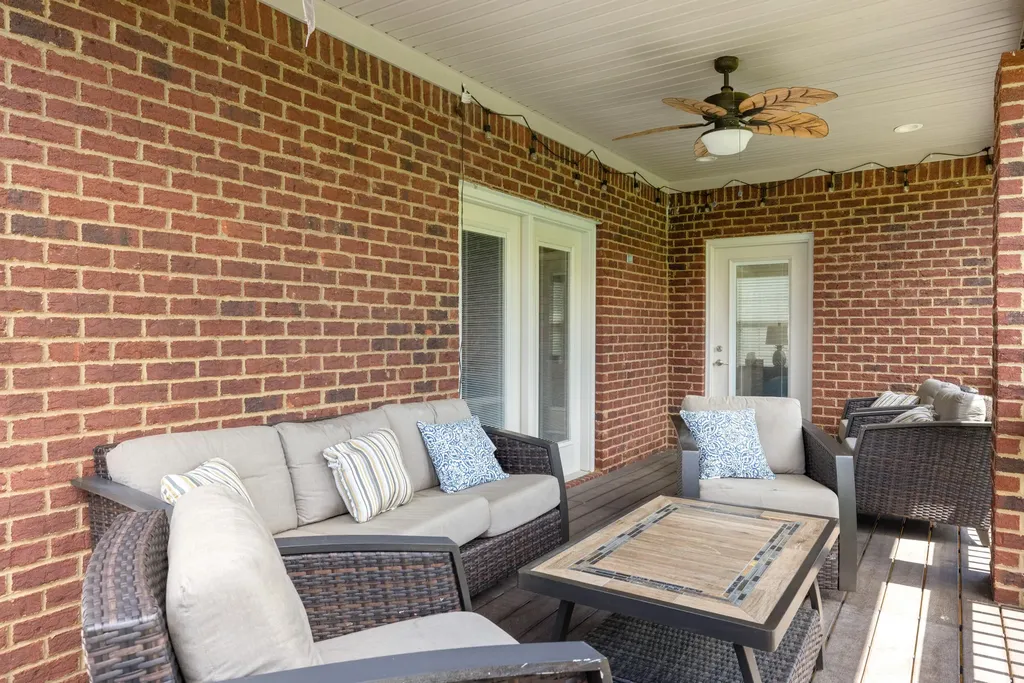 619 Four Winds Drive Richmond KY 40475