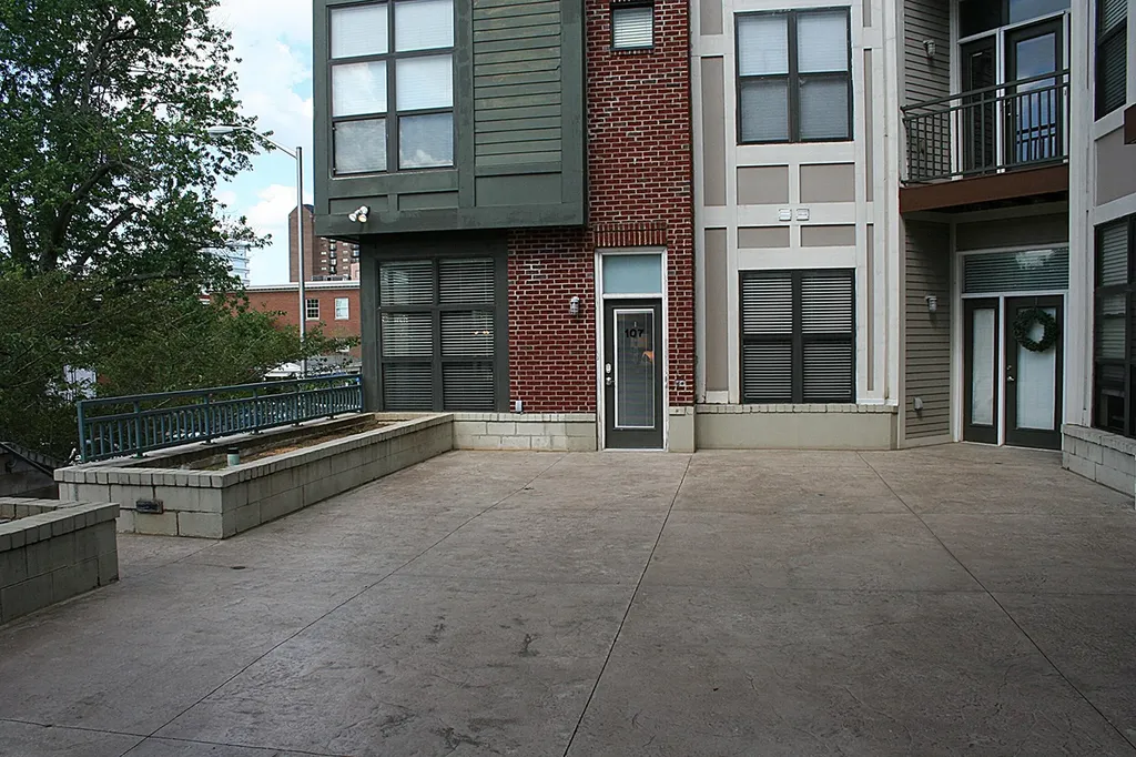 250 S Martin Luther King Boulevard Lexington KY 40508