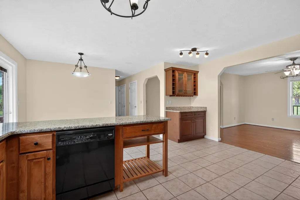 132 Braemar Drive Richmond KY 40475