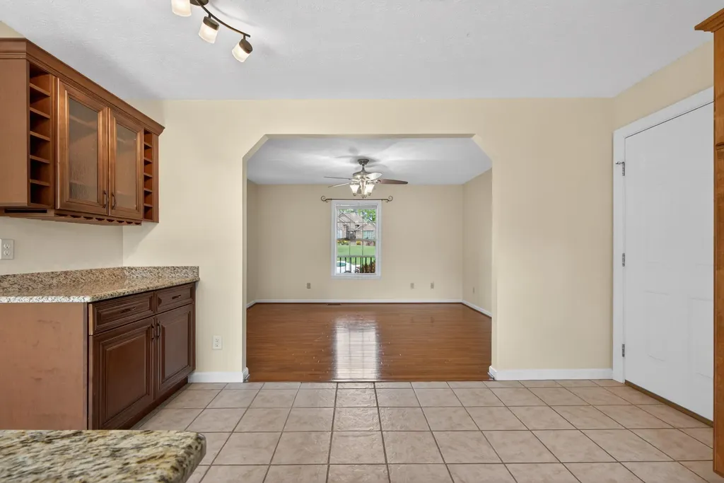 132 Braemar Drive Richmond KY 40475