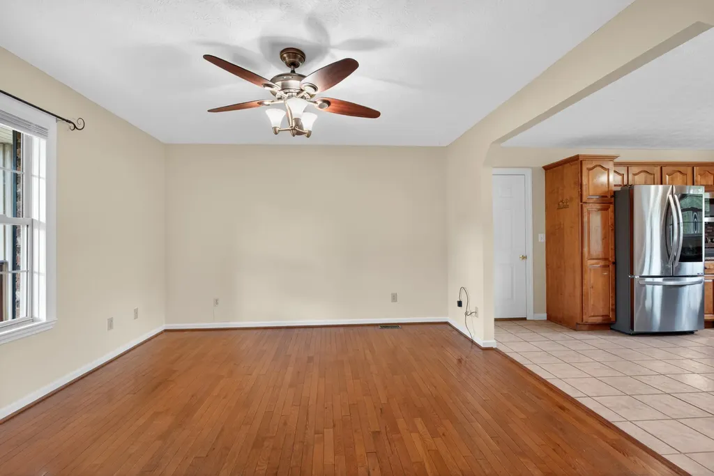 132 Braemar Drive Richmond KY 40475