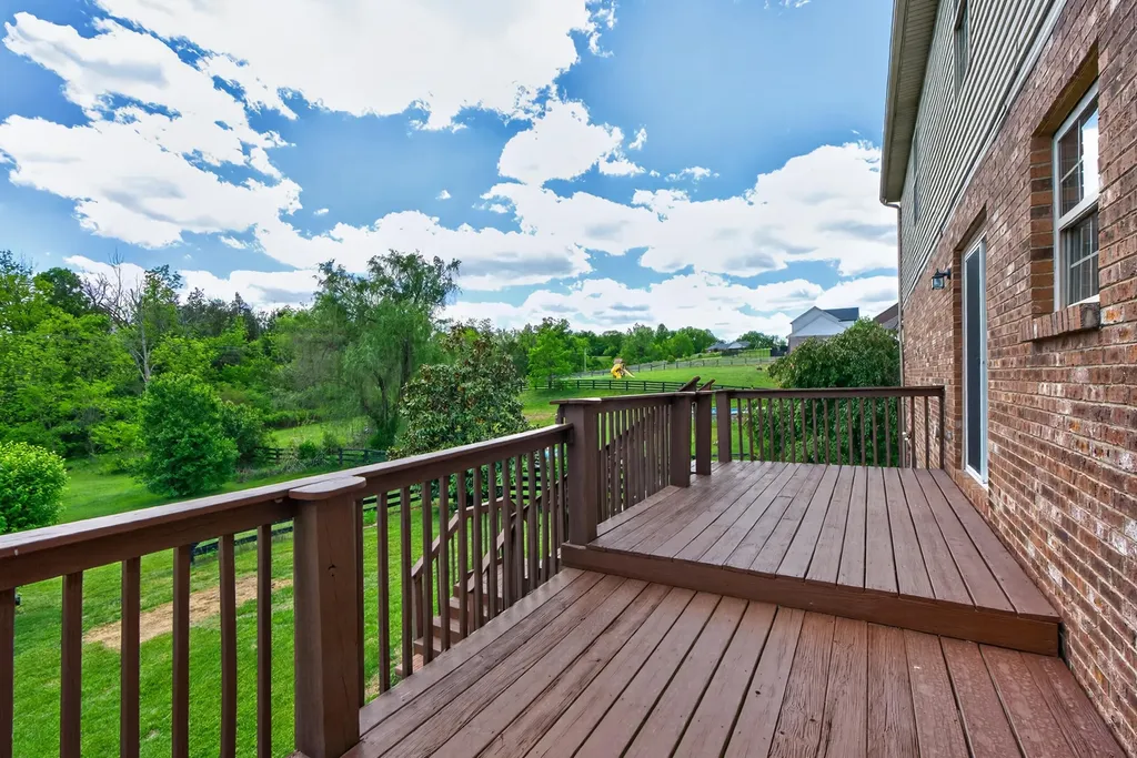 132 Braemar Drive Richmond KY 40475