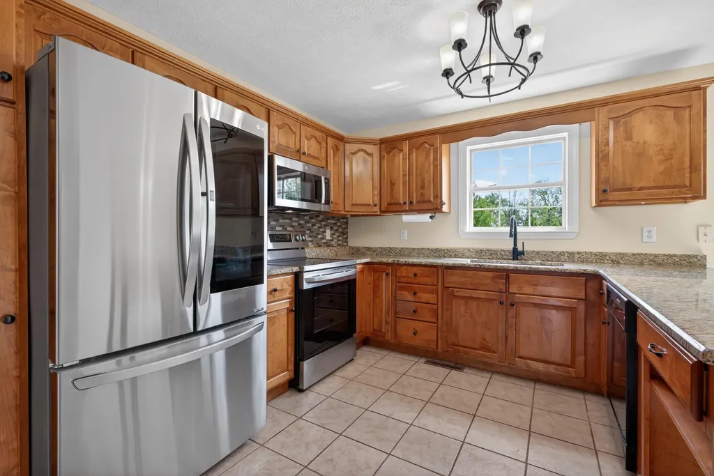 132 Braemar Drive Richmond KY 40475