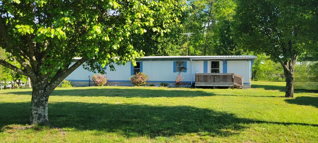 221 Phillips Lane Junction City KY 40440