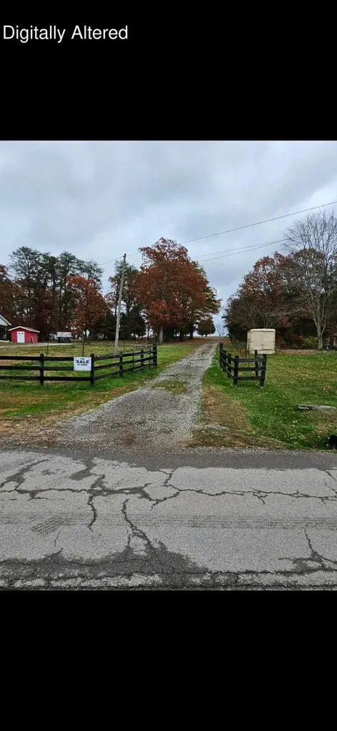 221 Phillips Lane Junction City KY 40440
