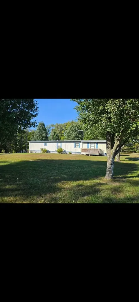 221 Phillips Lane Junction City KY 40440