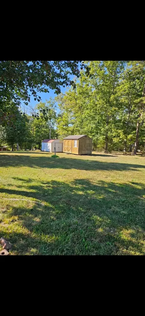 221 Phillips Lane Junction City KY 40440