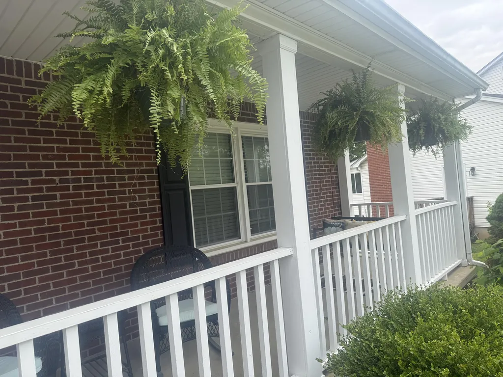 119 Ridge Road Versailles KY 40383