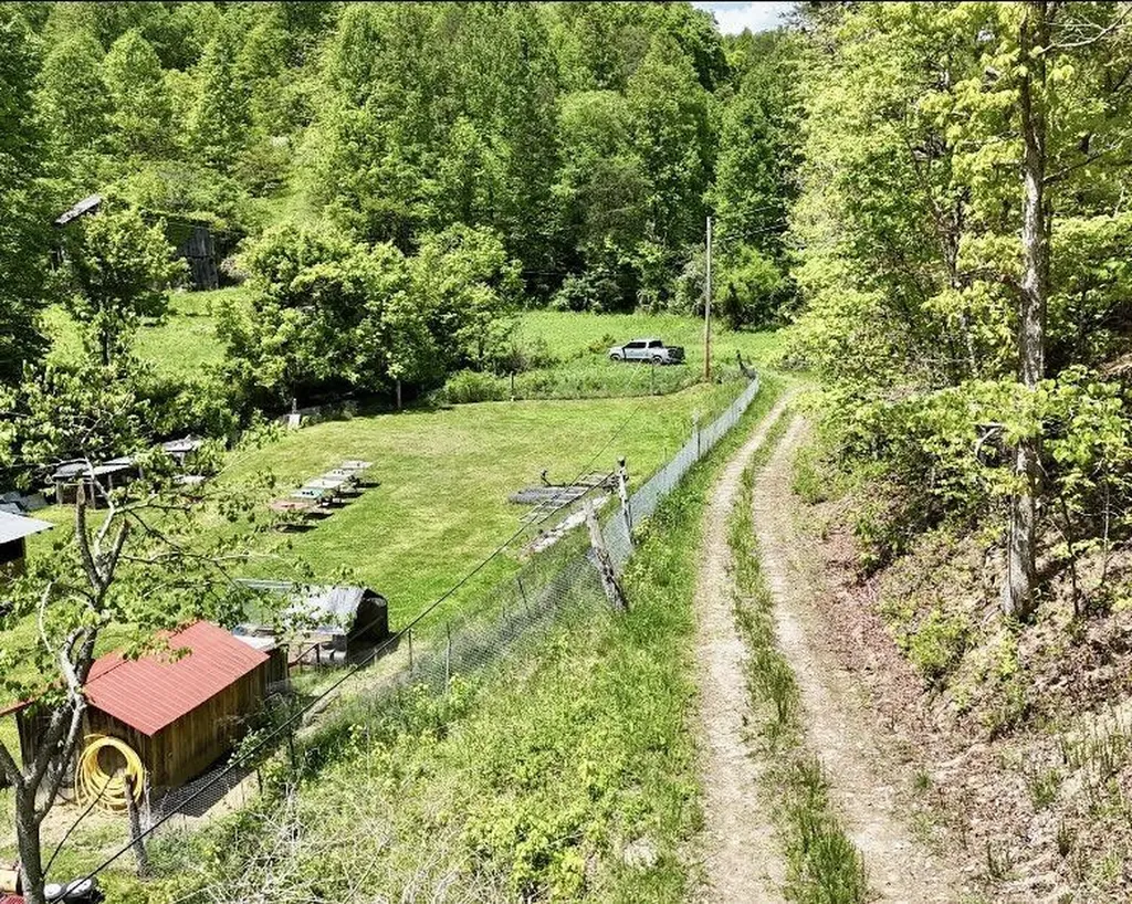99 Cold Fork Road Manchester KY 40962