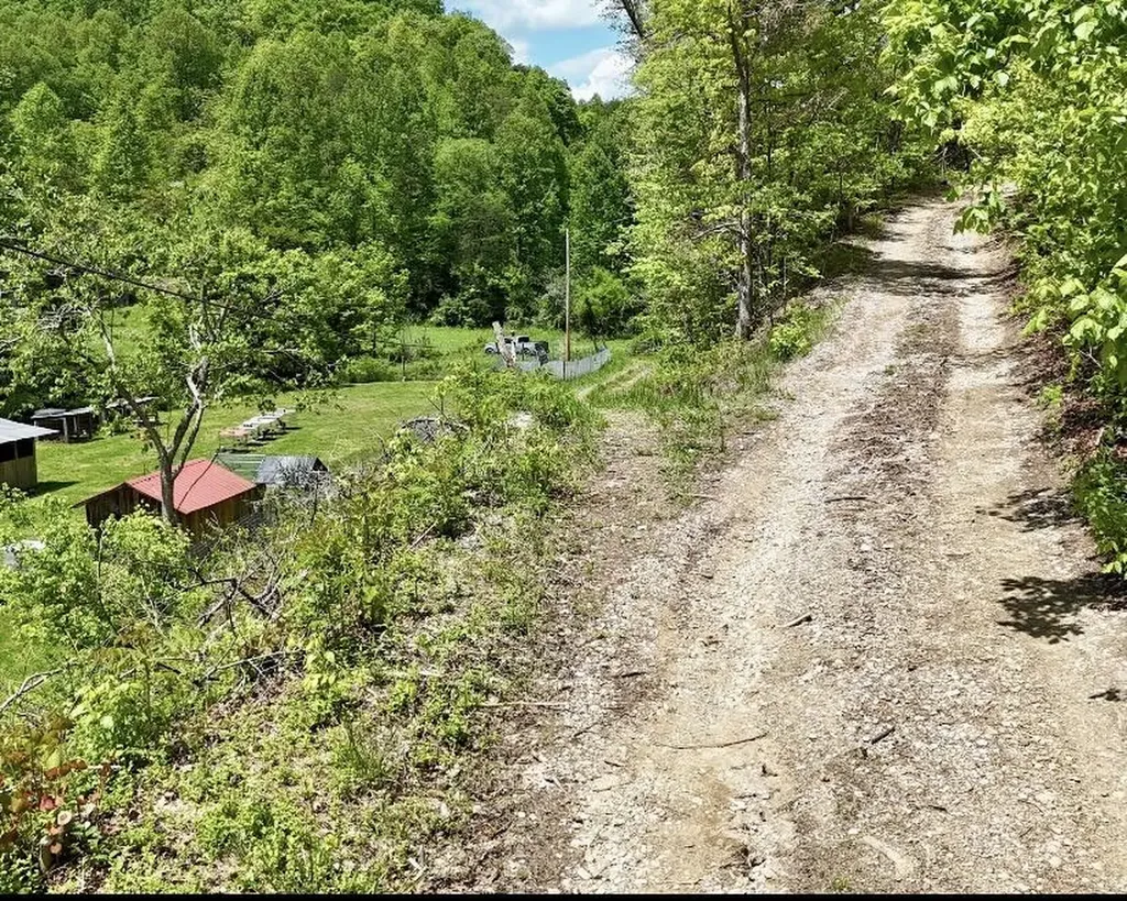99 Cold Fork Road Manchester KY 40962