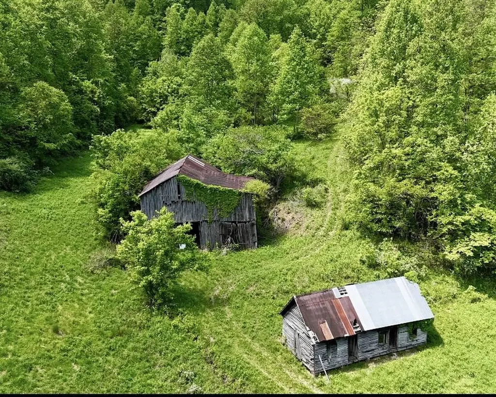 99 Cold Fork Road Manchester KY 40962