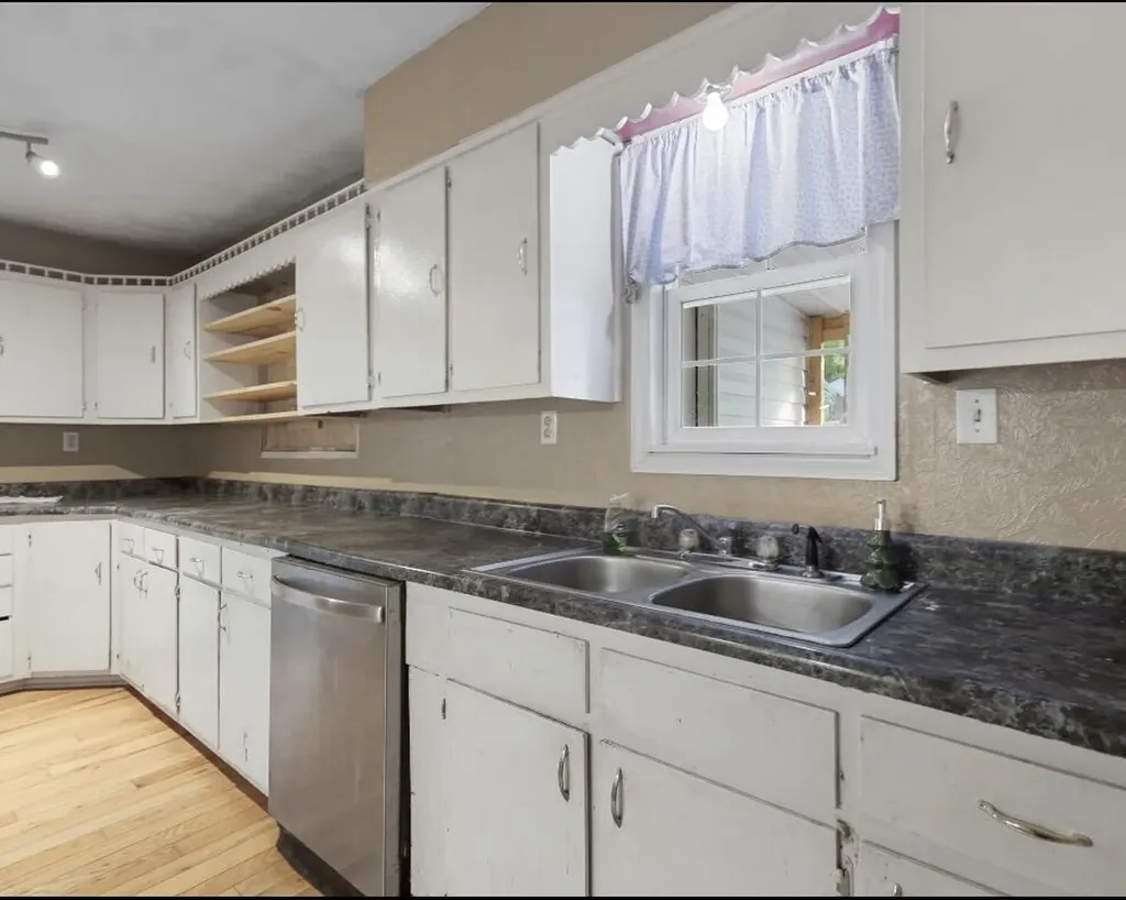 1831 Fish Trap Road Manchester KY 40962