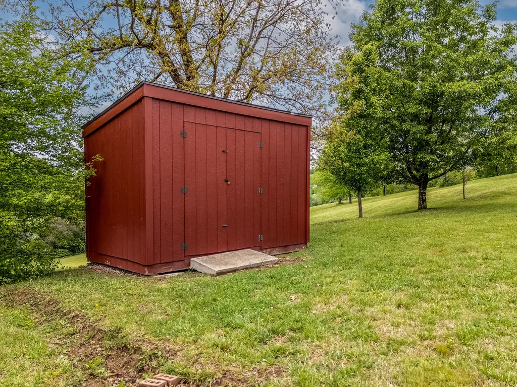 117 Pine Acres Lane West Liberty KY 41472