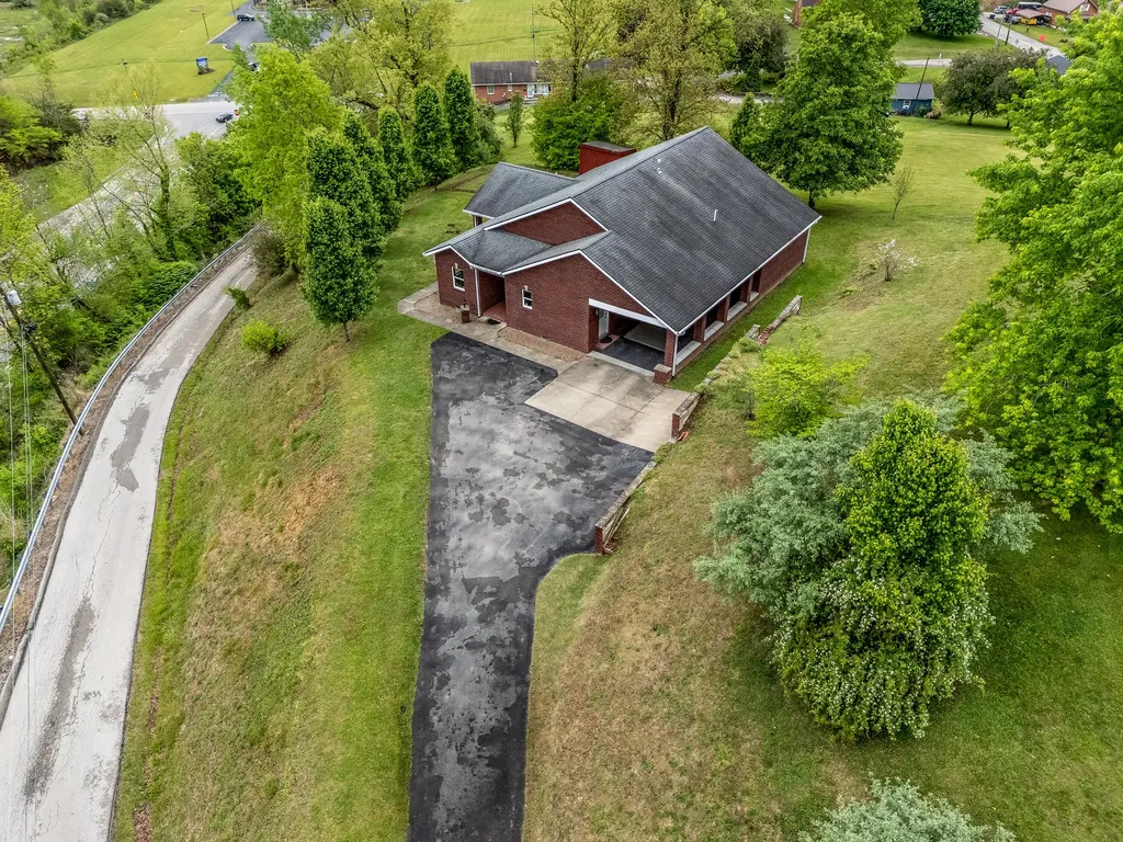 117 Pine Acres Lane West Liberty KY 41472
