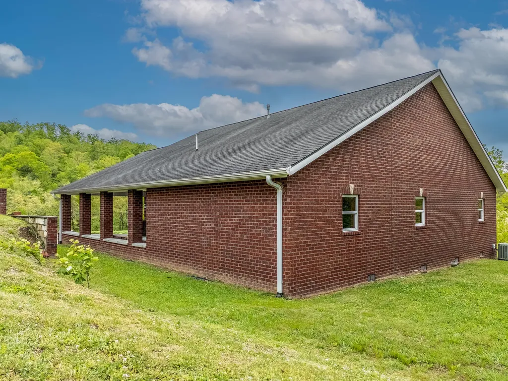 117 Pine Acres Lane West Liberty KY 41472