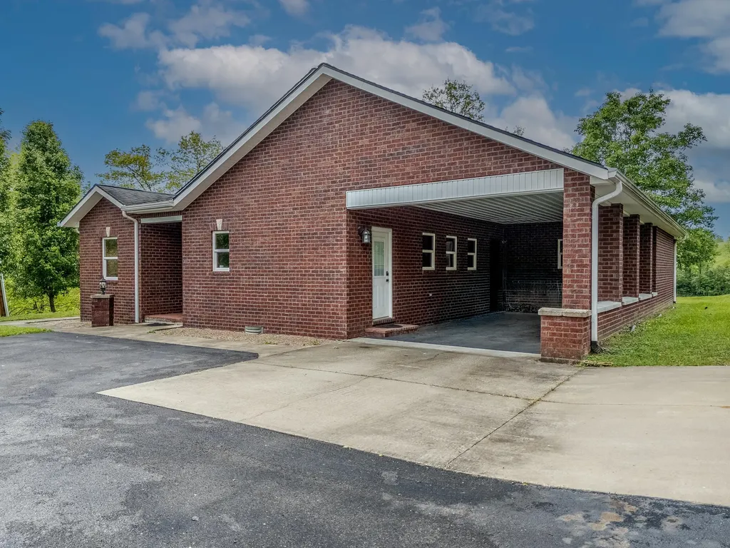 117 Pine Acres Lane West Liberty KY 41472