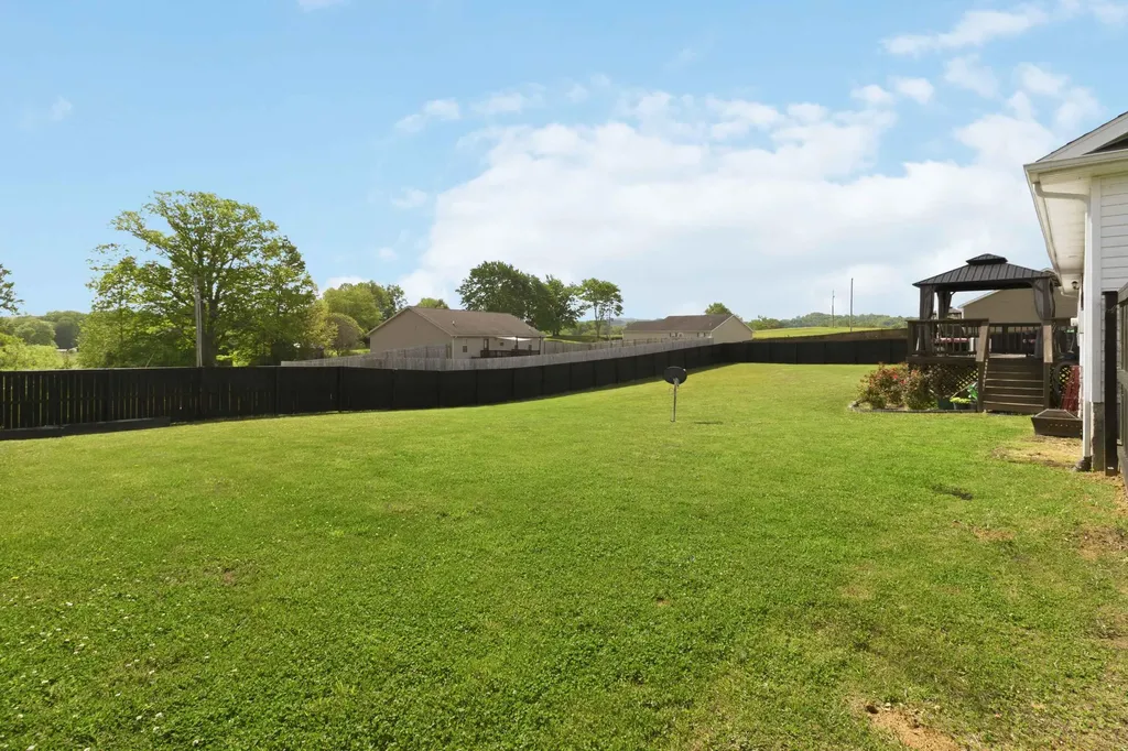 1983 Rough Creek Road London KY 40744