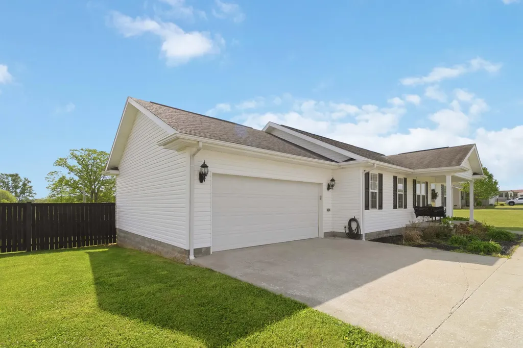 1983 Rough Creek Road London KY 40744