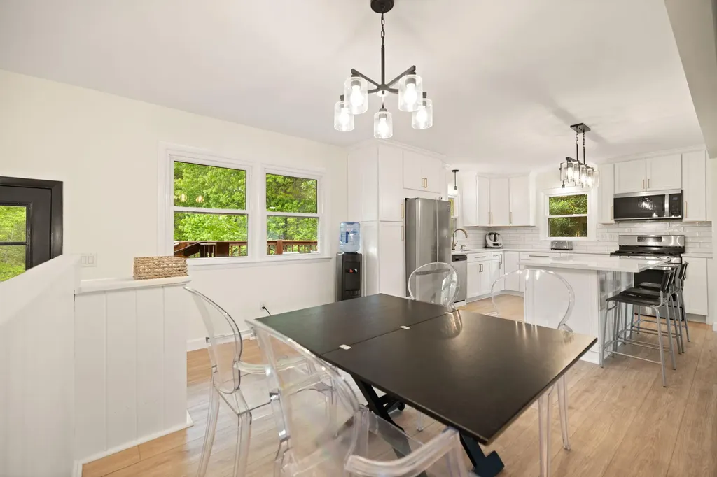 207 Debbie Lane Corbin KY 40701