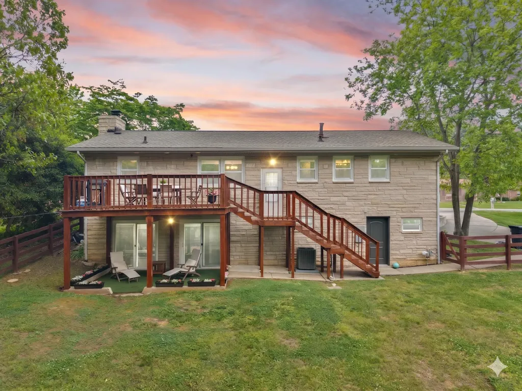 207 Debbie Lane Corbin KY 40701