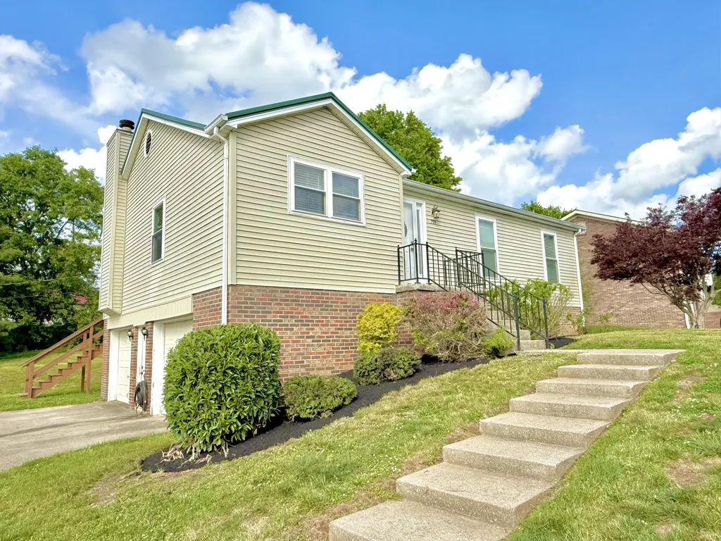 193 Candlewood Drive Danville KY 40422