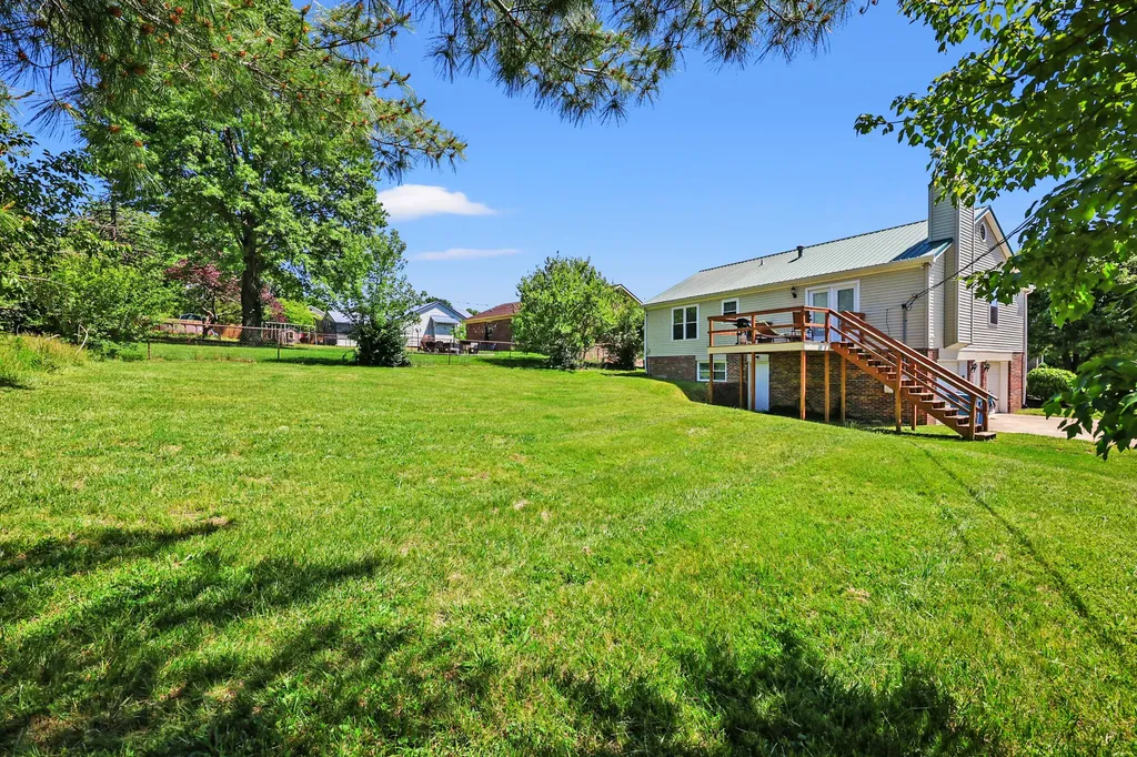 193 Candlewood Drive Danville KY 40422
