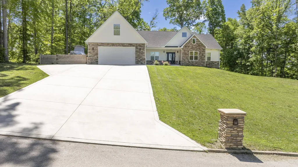 56 East Golden Island Nancy KY 42544