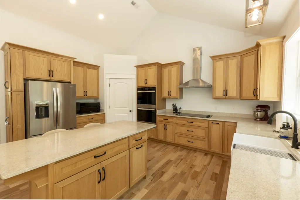 56 East Golden Island Nancy KY 42544