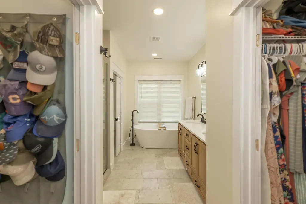 56 East Golden Island Nancy KY 42544