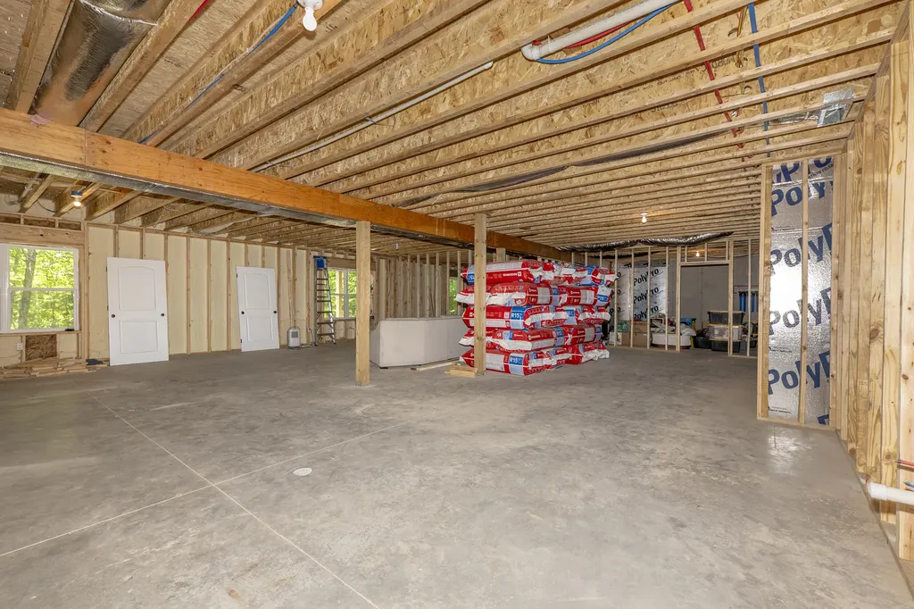 56 East Golden Island Nancy KY 42544