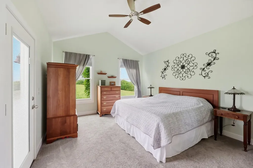 401 Simpson Ridge Road Williamstown KY 41097