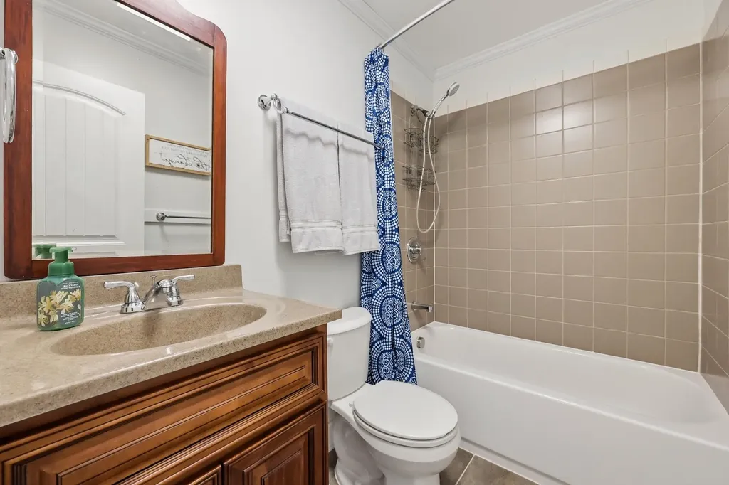 401 Simpson Ridge Road Williamstown KY 41097