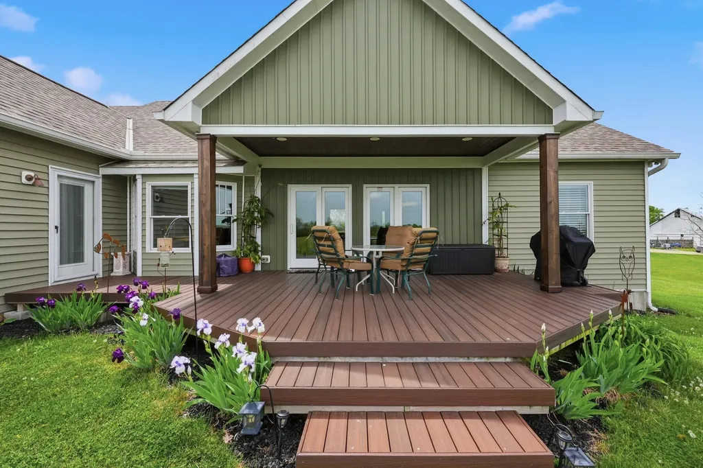 401 Simpson Ridge Road Williamstown KY 41097