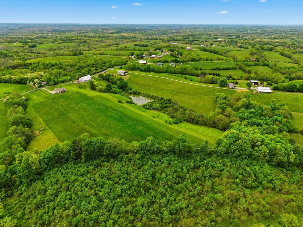 401 Simpson Ridge Road Williamstown KY 41097