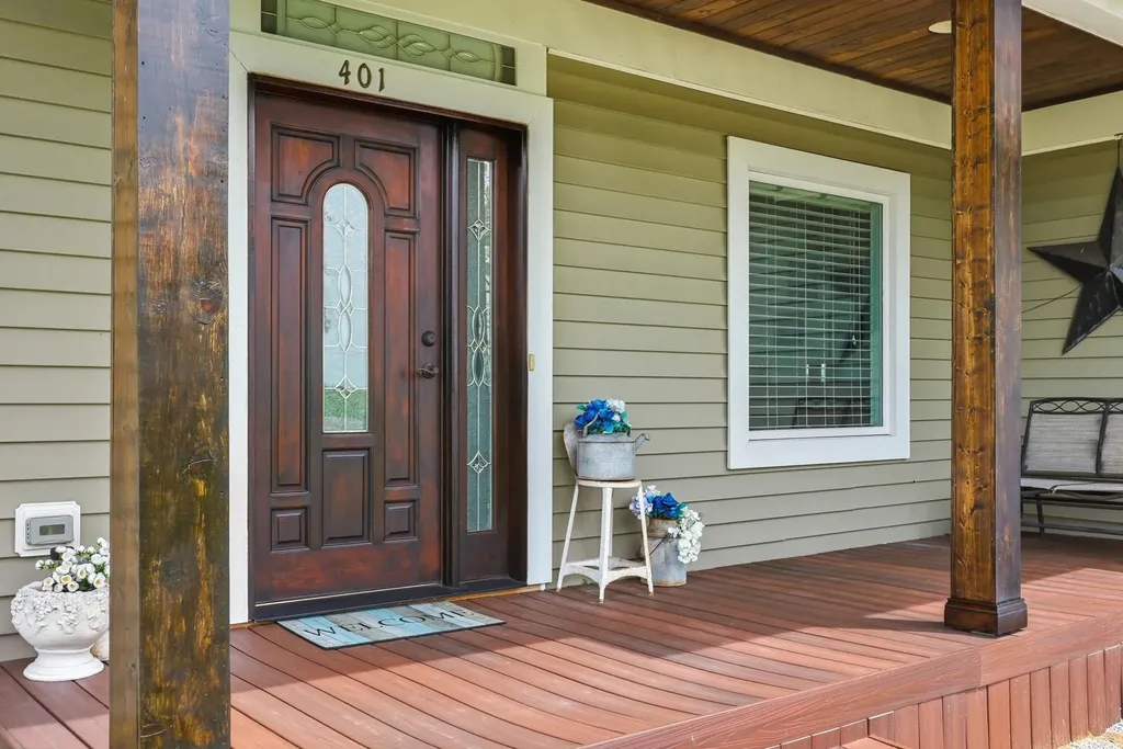 401 Simpson Ridge Road Williamstown KY 41097