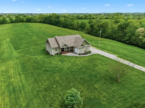401 Simpson Ridge Road Williamstown KY 41097