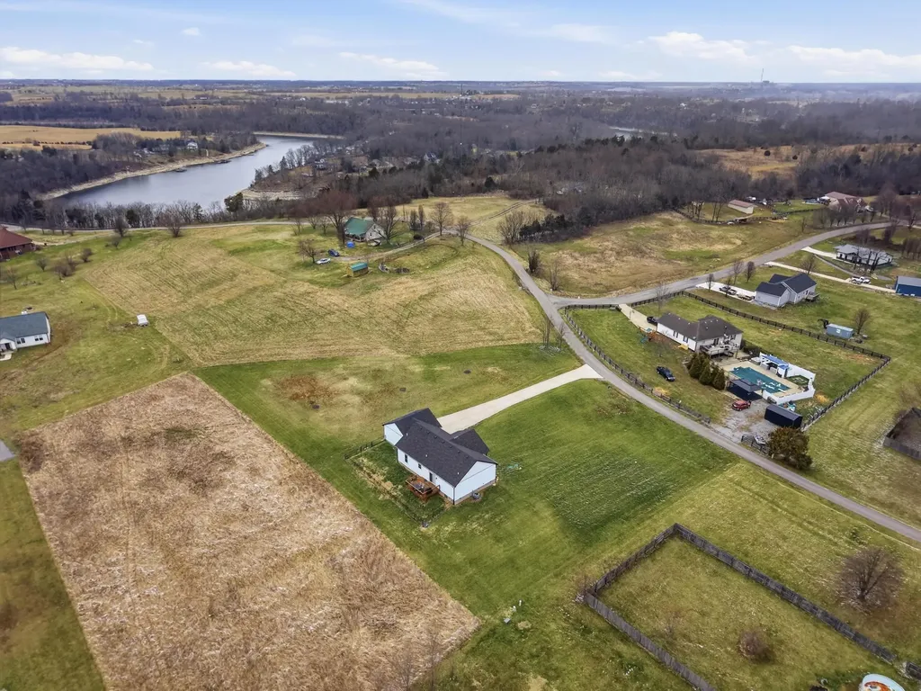 2173 Tanyard Branch Road Lancaster KY 40444